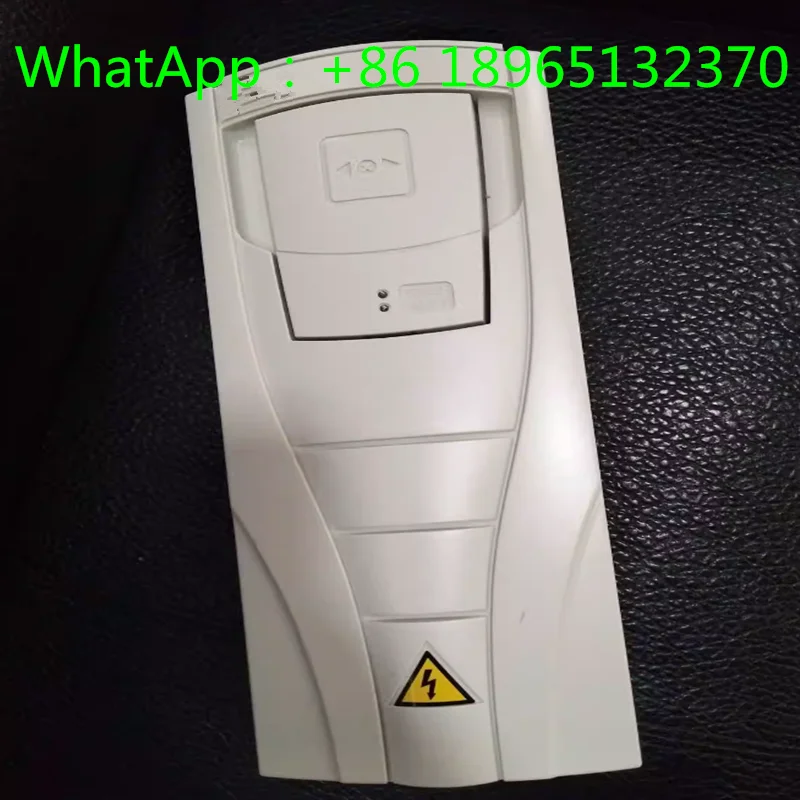 ACS880-01-061A-7  ACS880-01-031A-2  ACS880-01-046A-2  ACS880-01-061A-2  ACS880-01-075A-2 ACS550-01-290A-4  New Original Inverter