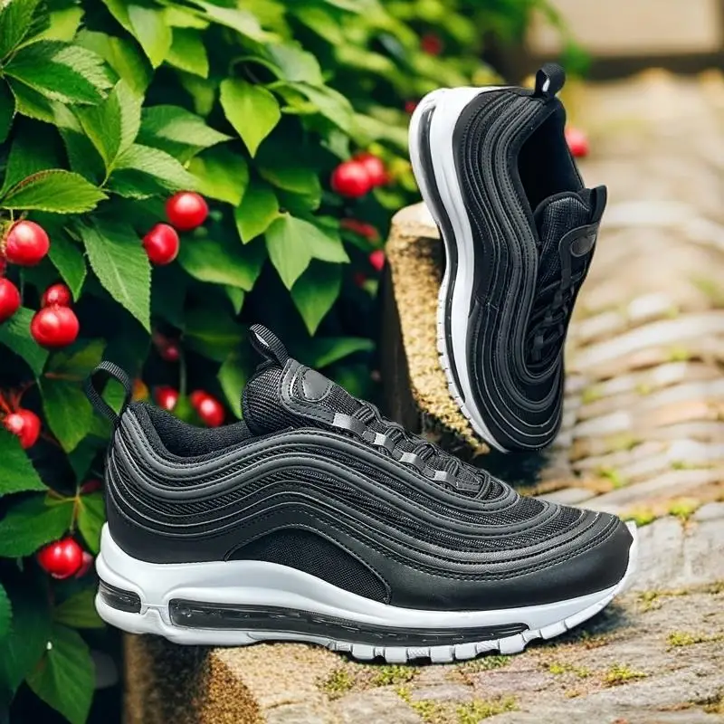 

Fashionable school running shoes Outdoor skateboarding shoes Casual Breathable couple shoes New sneakers, sizes: 36-44