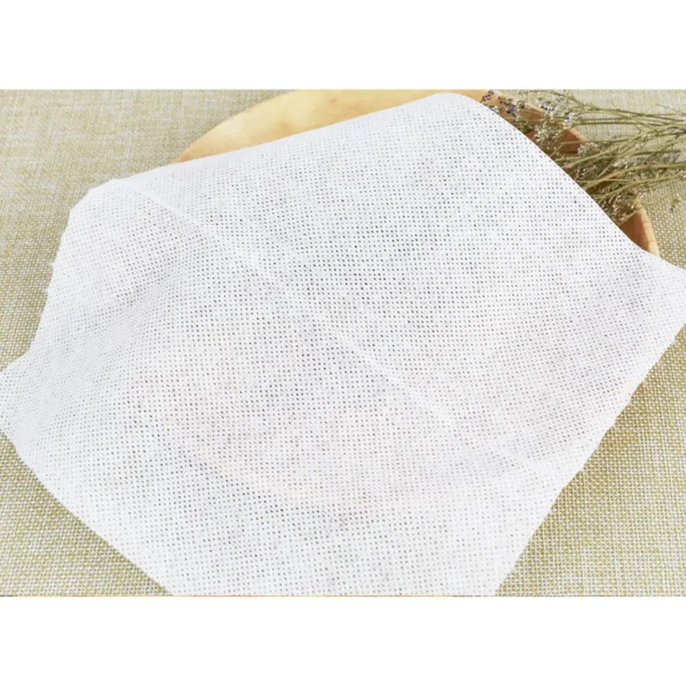 1Roll Portable Makeup Remover Towel Traveling Face Towel For Office Worker Uncompressed Cotton Tissue Wet Dry Beauty