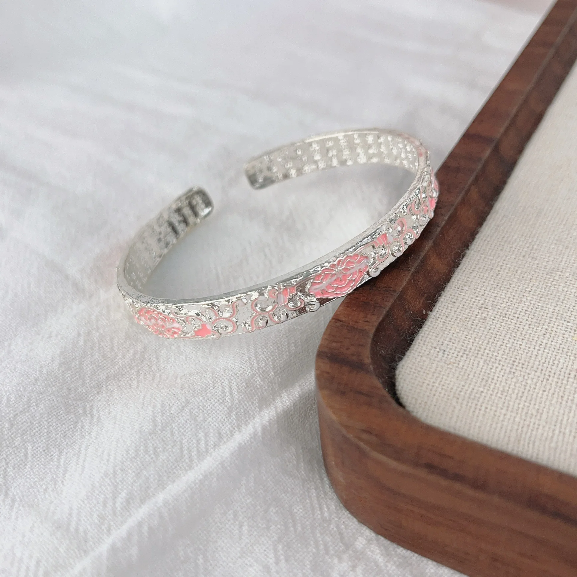 الحد الأدنى سوار الأزهار مع لهجات الزركون حساسة هندسية خفيفة مجوهرات فاخرة رومانسية التراص الإسورة للمناسبات #4