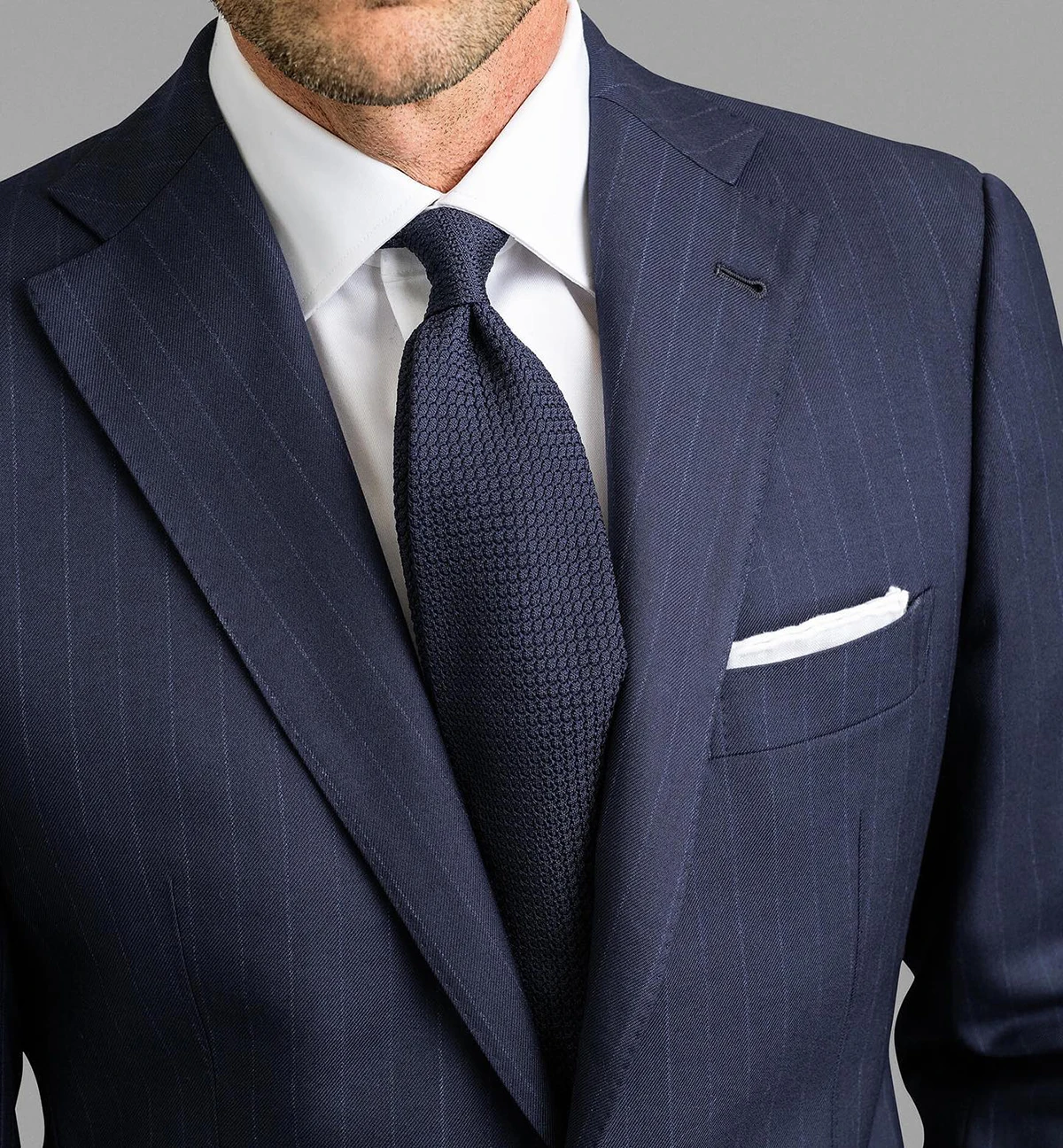 Dark Navy Men's Suits Tailored 2 Pieces Blazer Pants Single Breasted Wedding Peaked Lapel PinstripesFormal Custom Made Plus Size