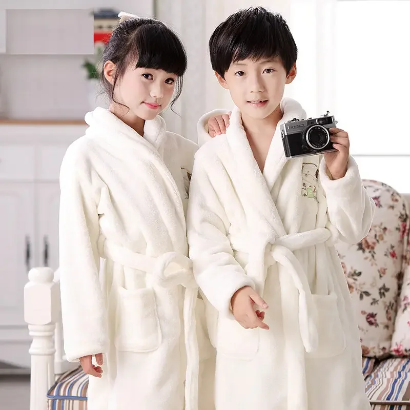 

Winter Princess Bathrobe for Girl Flannel Warm Long Robes Boys Soft Cotton Pajamas Casual Kids Sleepwear for 3-14Yrs Bathgrowns