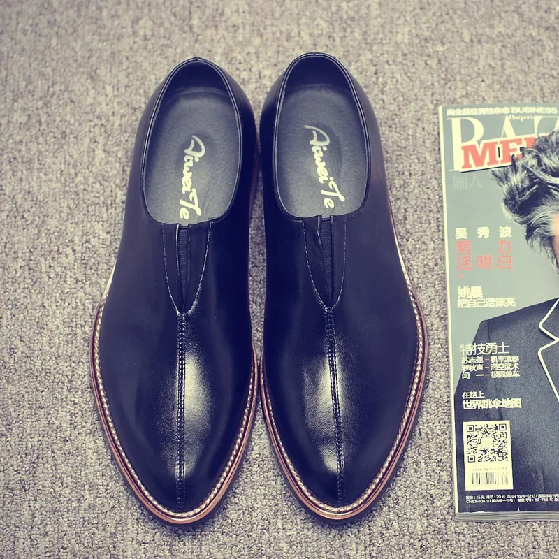 

Мужская кожаная повседневная обувь, крутая уличная обувь с острым носком, деловая обувь для отдыха, крутые модельные туфли без шнуровки