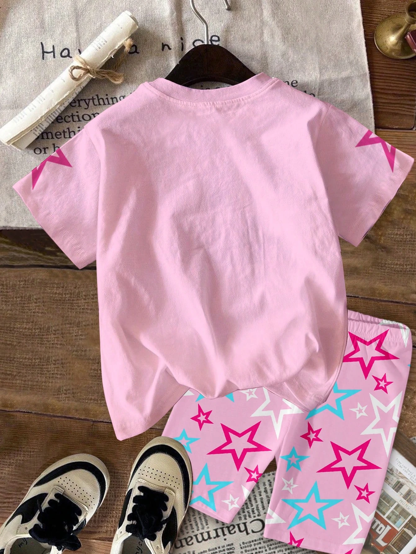 Girls 2Pcs Outfit, K-POP Girl Group Star Print Oversized T-shirt & All Over Star Biker Shorts Set