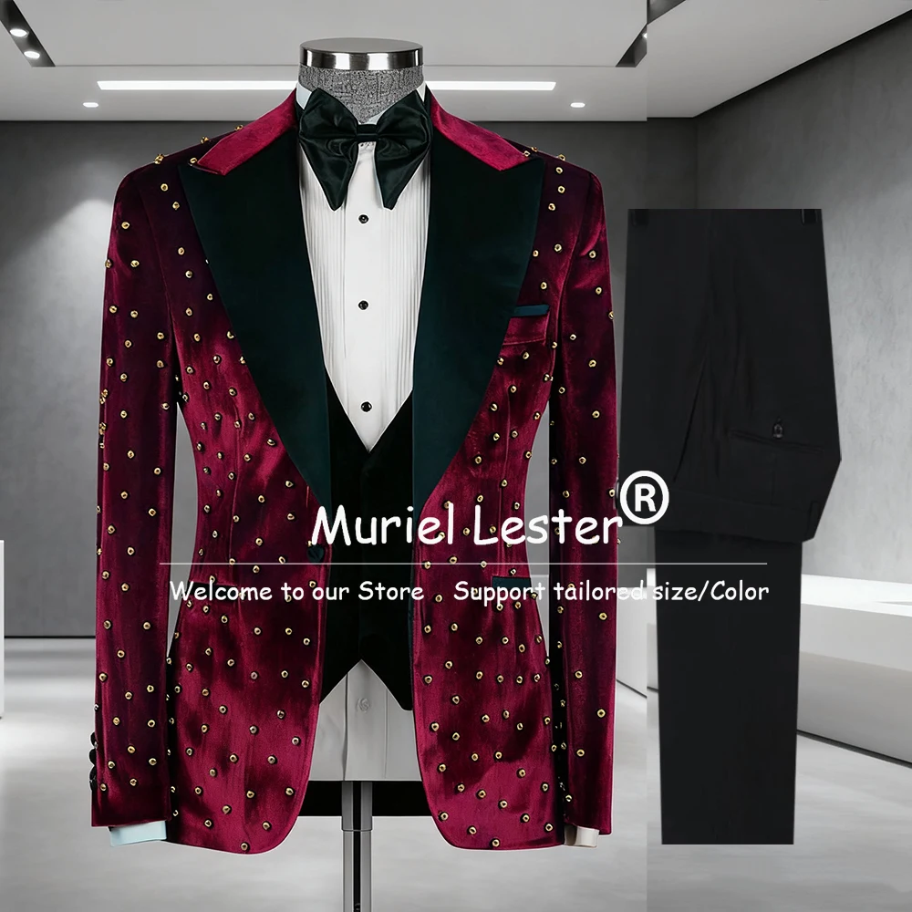 

Luxury Burgundy Men Suits For Wedding 3 Pieces Black Peaked Lapel Velvet Prom Blazers Groom Tuxedos Customized Trajes De Hombre