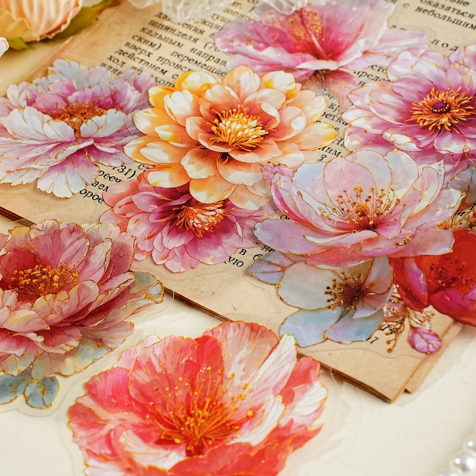 エトリライフ ゴールドフローラルシリーズ クラシックレトロ 植物と花柄 ペットステッカーパック ノートパソコン、携帯電話ステッカー、フォトアルバム、デスクデコレーションアクセサリー、スクラップブッキング用品、スタンプアルバム、ギフトペーパーバッグ、ヴィンテージパーティー、DIYクラフト、学生文具、子供用ステッカー
