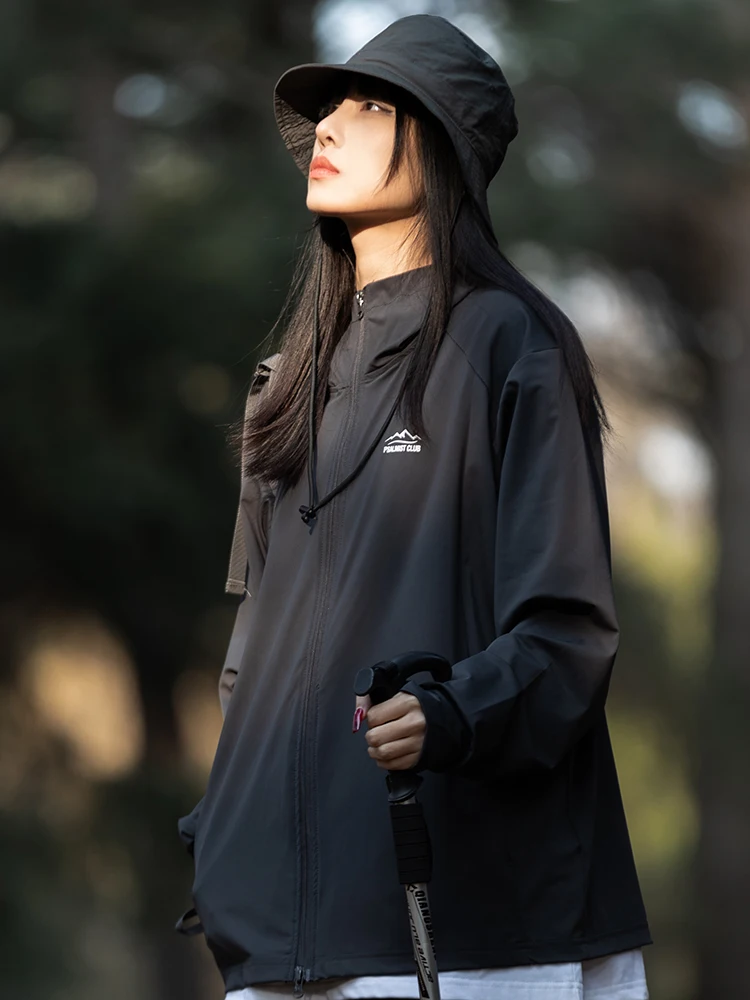 

Summer Outdoor Ice Silk Cool Feeling Breathable UV Protection Loose Fit Hooded Lightweight Outerwear ex Anti-Uv Jaet