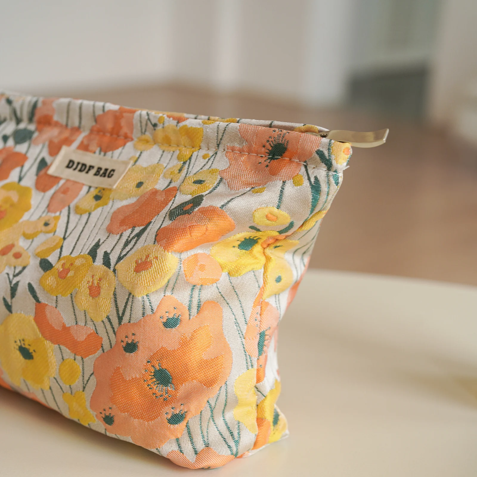 Women\'s Makeup Bag Yellow Flowers Portable Lipstick Air Cushion Mobile Phone Storage Bag Commuter Clutch Travel Amenity Bag Ins