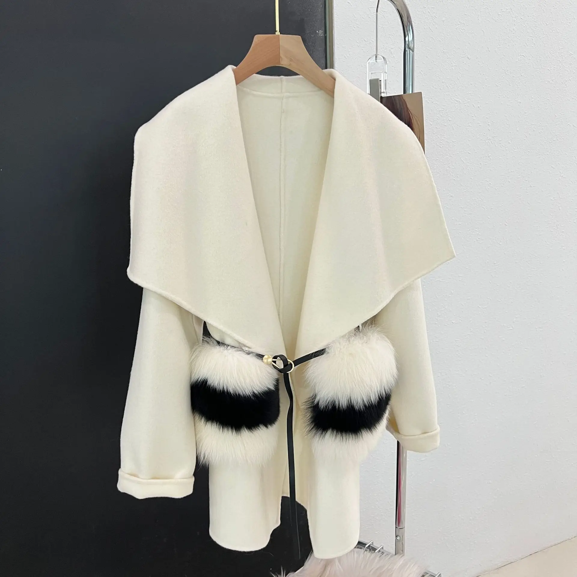 Fur Coat New Autumn/Winter Woolen Coat Women's Mid length Fur Pocket Large Lapel Light Luxury