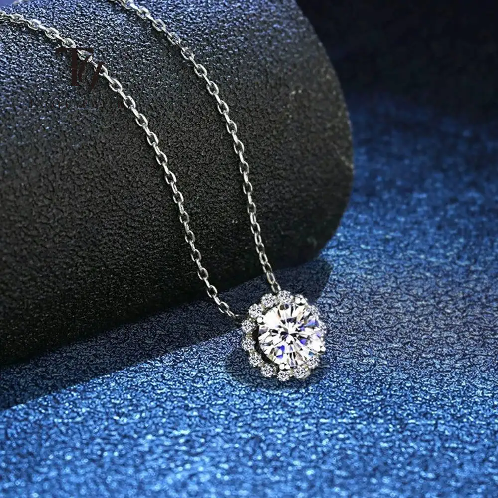 

1CT D Color Moissanite Necklace S925 Sterling Silver Classic Round Pendant Necklace Women Luxury Jewelry For Wedding Party Gift