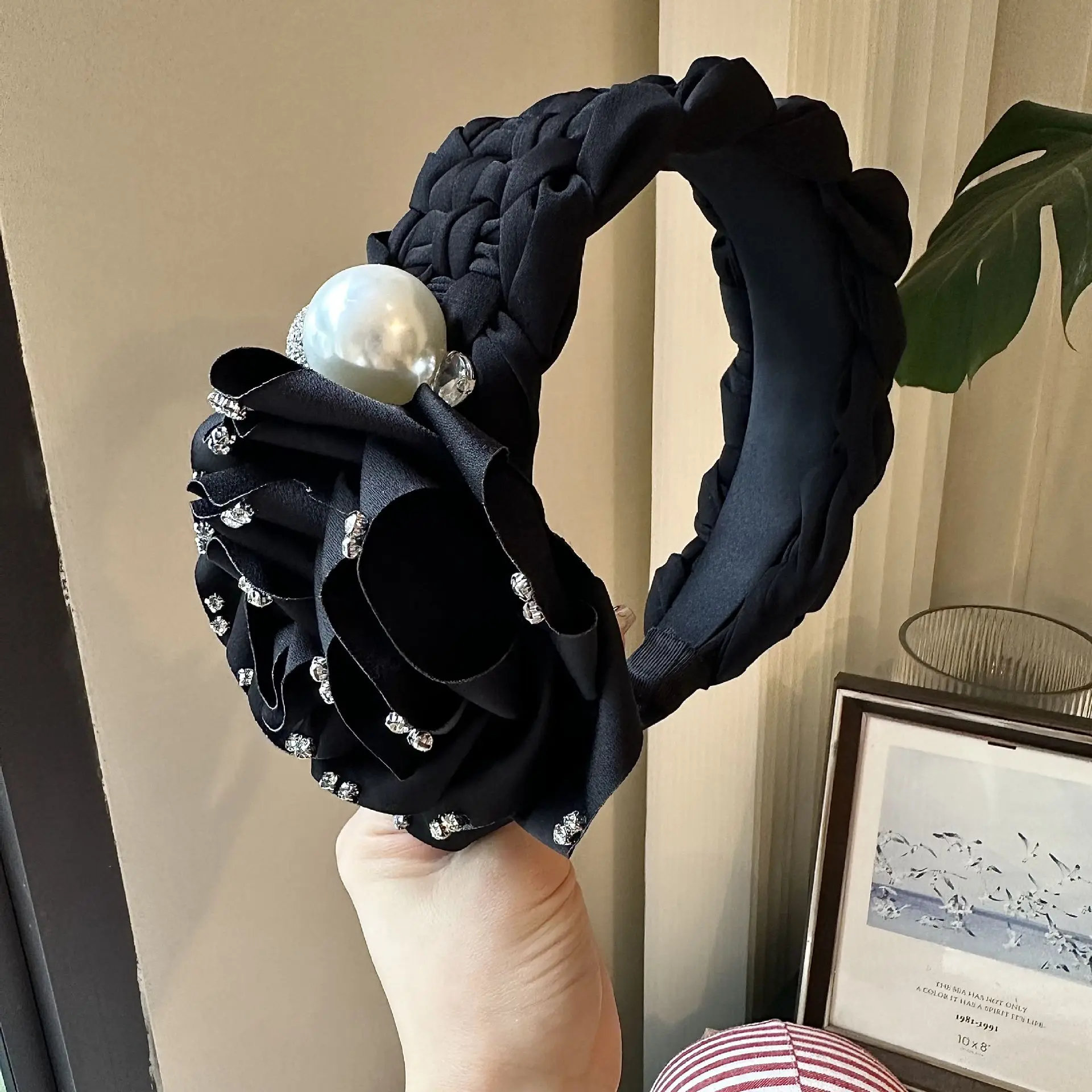 Luxury Handmade Headband Hair Accessories Big Flower Pearl Bead White Black Baroque Hairband for Women Party