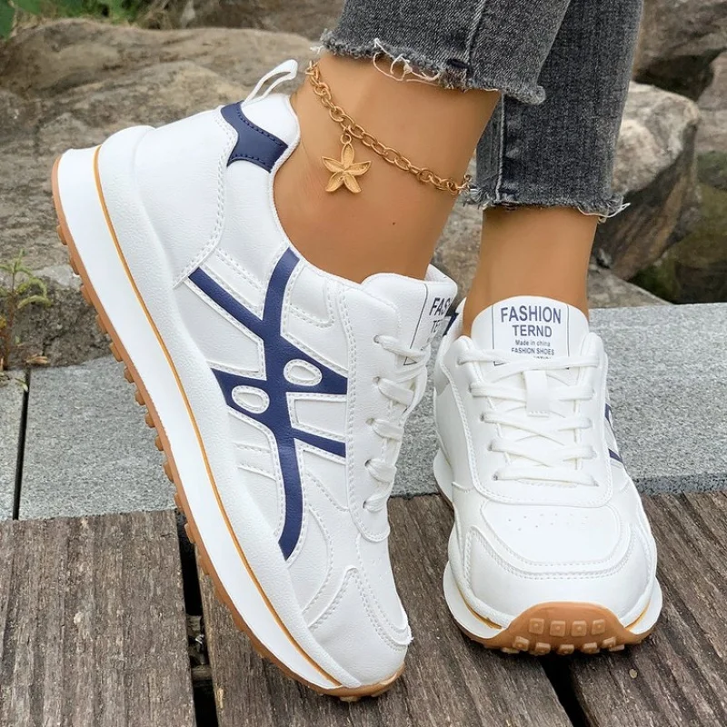 

Women Versatile Heightening Spring Summer New Style Leather Surface Travel Small Size Sports White