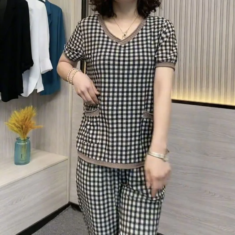 Women\'s Clothing All-match Plaid Short Sleeve T-shirt Suit 2023 Summer New Casual Fashion High Waist Cropped Pants Two Piece Set