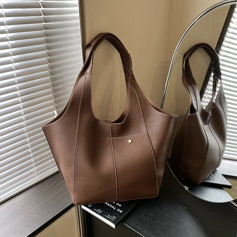 

2025 Spacious Commuter Tote Bag, Luxe Underarm Purse for Women, Fashion Shoulder Bag, Versatile Day-to-Night Bag, Textured Sling