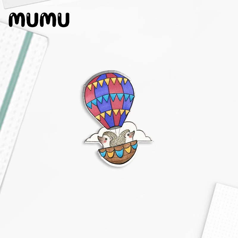 2023 New Hot Air Ballon with Animal Lapel Pin Cat Fish Ballon Acrylic Brooches Handmade Epoxy Jewelry Shirt Bag Badge