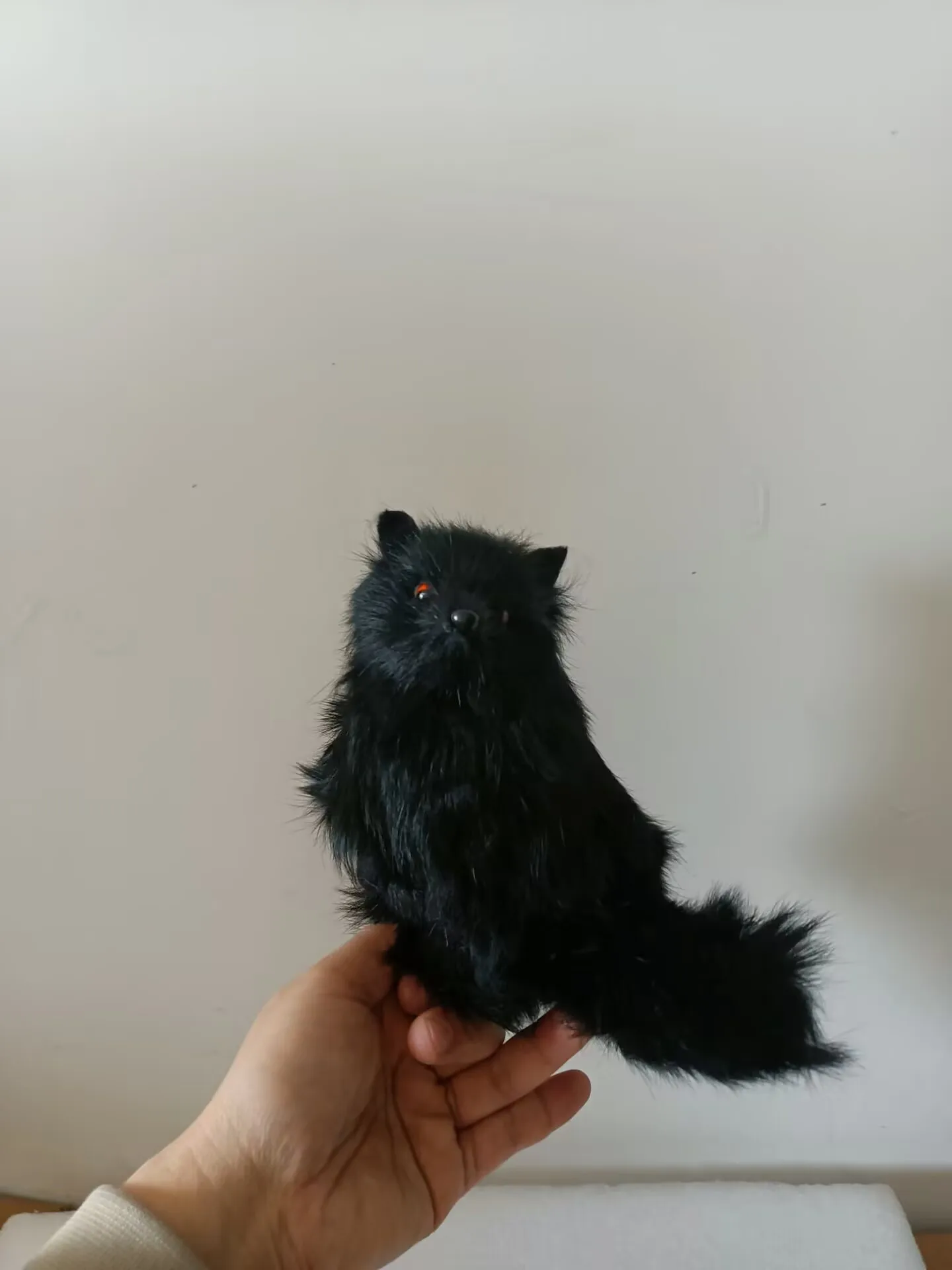 15cm Black Simulation Plastic & Fur Fox Model Home Decoration Squatting Design Unique Living Room Decor