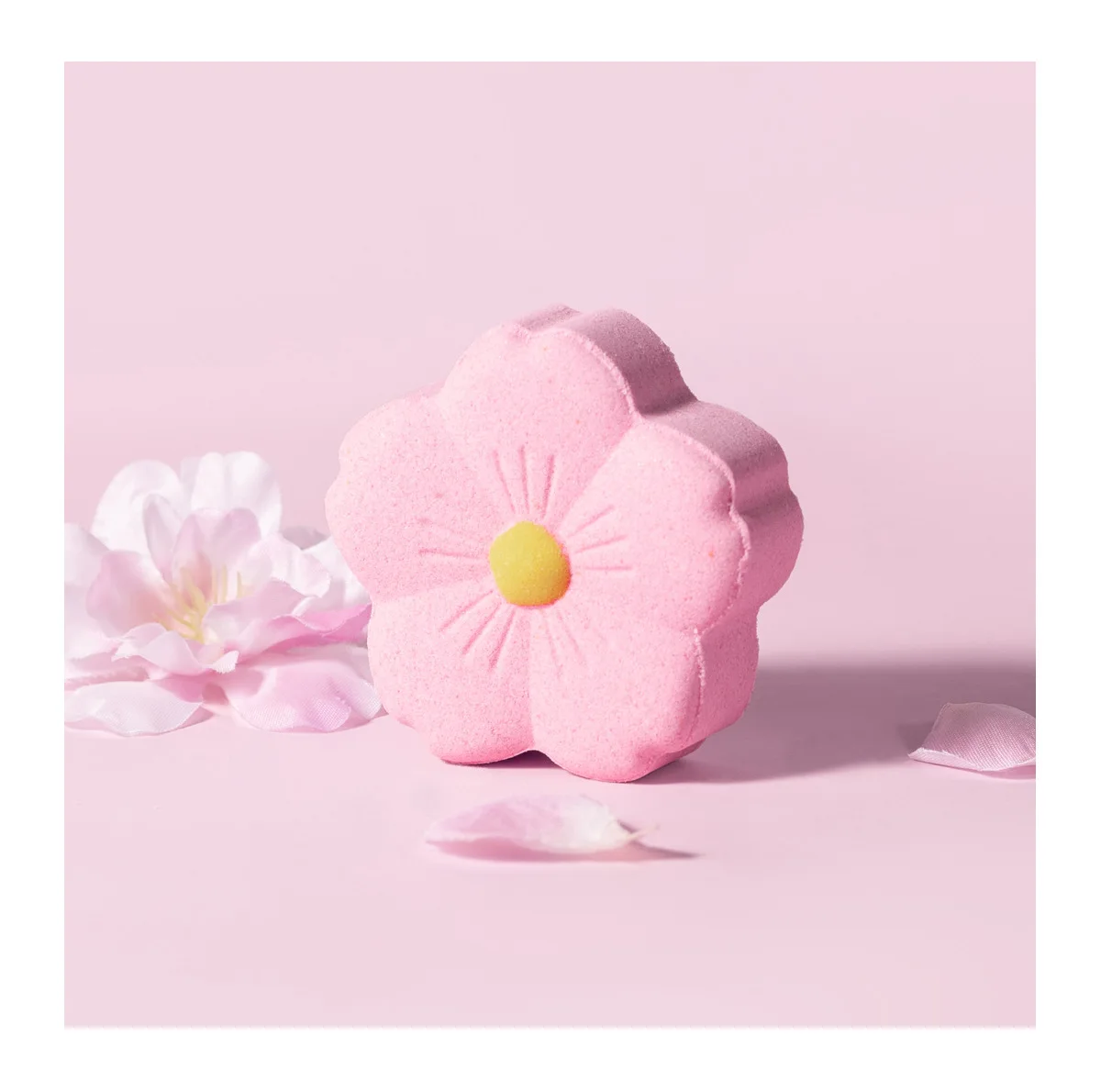 

LAIKOU Sakura Bath, Fizzy Bath Fizzer for Deep Pore Cleansing, Moisturizing Hydrating Spa Ball for Skin Care 80g