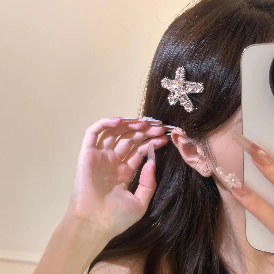 

1 шт., инкрустированная бриллиантами, звезда, щенок, бант, боковая заколка для волос, фея, сладкая и изысканная заколка для утки, легкие роскошные высококачественные аксессуары для волос