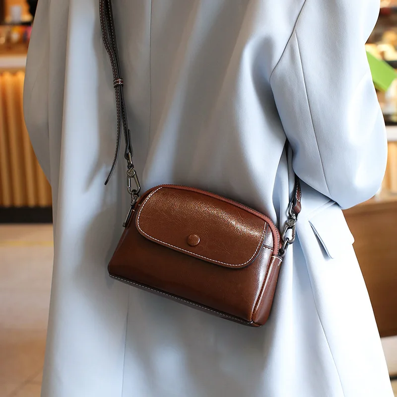 

Women Genuine Leather Mini Small Vintage Crossbody Bag Luxury Deisgner Cowhide Mobile Phone Shoulder Bag for Woman High Quality