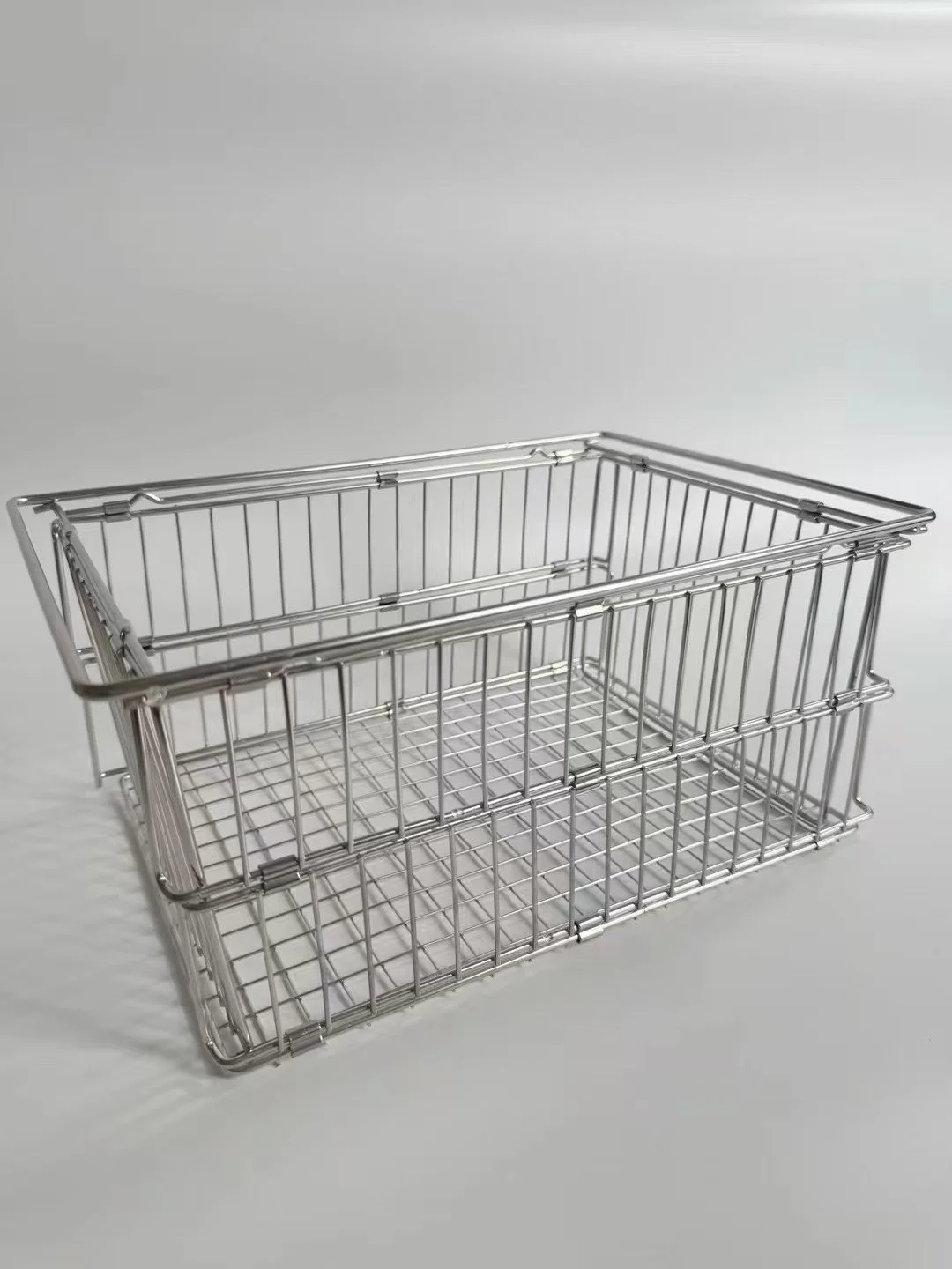 IGT Folding Storage Basket Stainless Steel 1 Unit Drain Basket  IGT Drain Basket Storage Basket IGT Table Accessories New