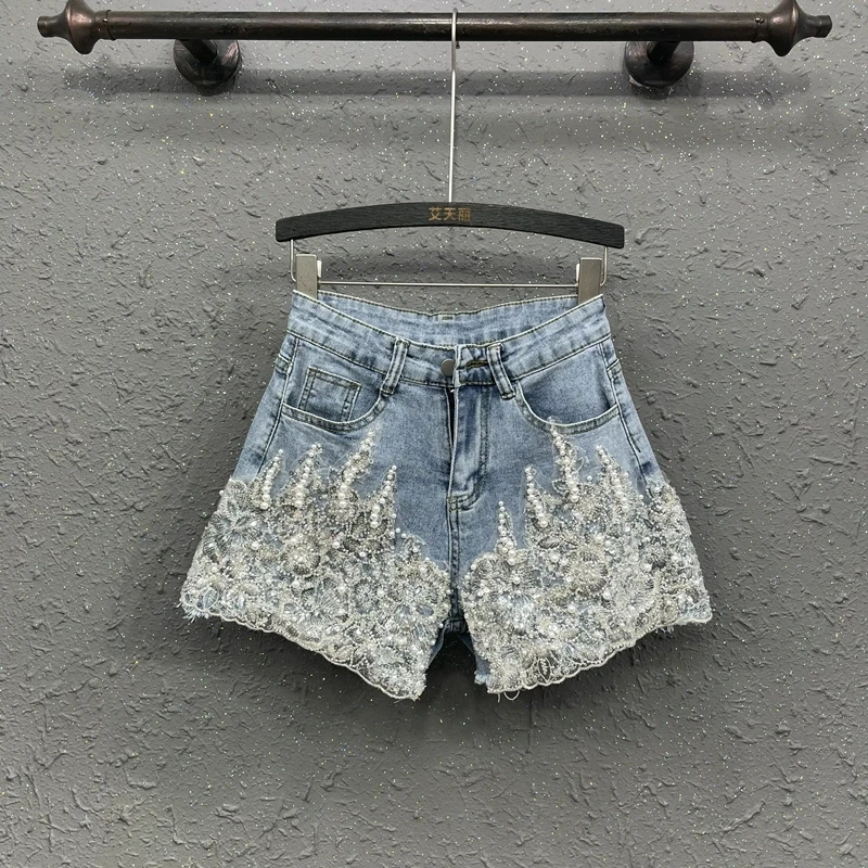 Europese goederen zware industrie genagelde kraal denim shorts dames zomer nieuwe 2025, mode hoge taille wijde pijpen broek hot pant shorts