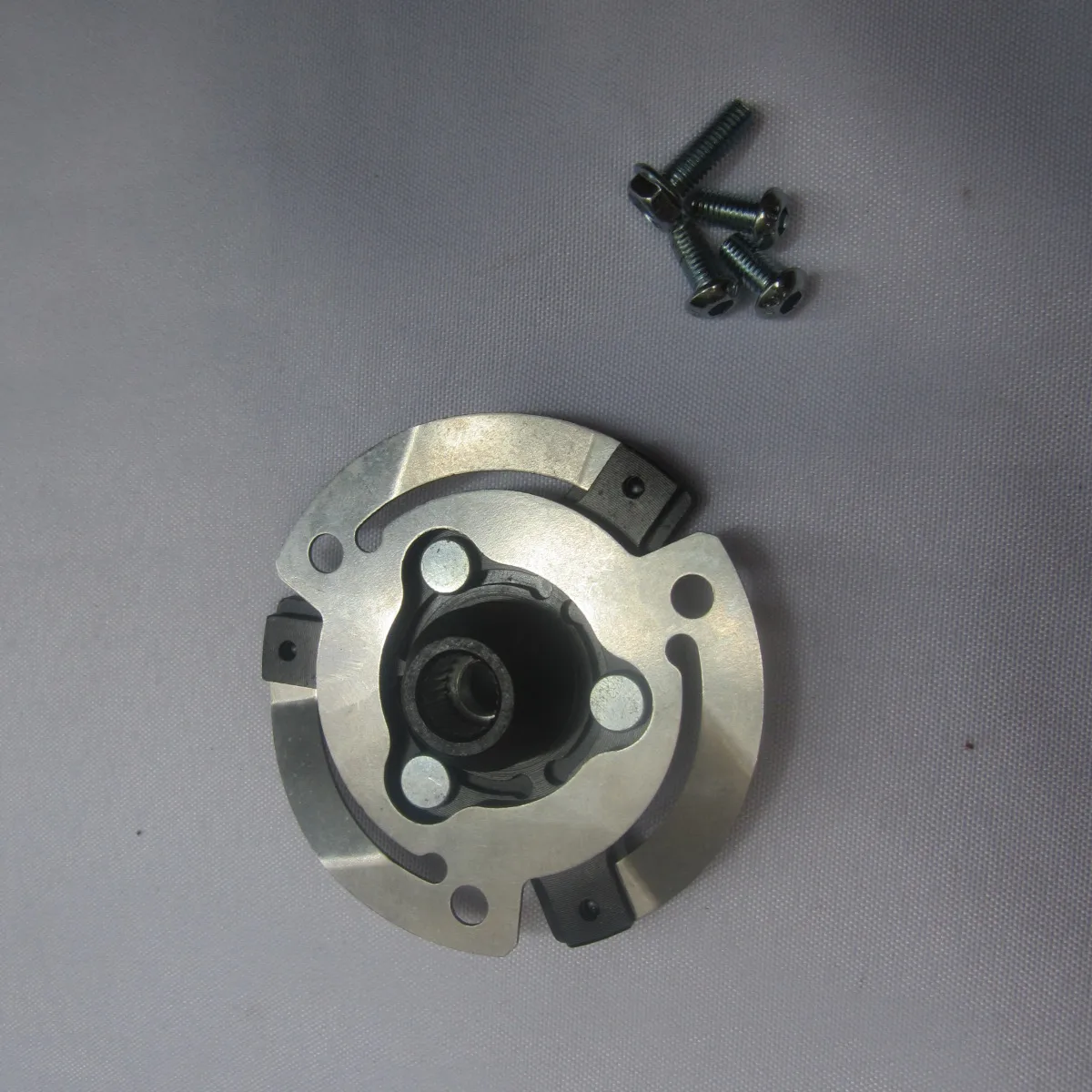 Auto Air Conditioning AC Compressor Clutch Hub Plate 5N0820803 For Audi Astra Seat 5N0820803A 5N0820803E 5N0820803B