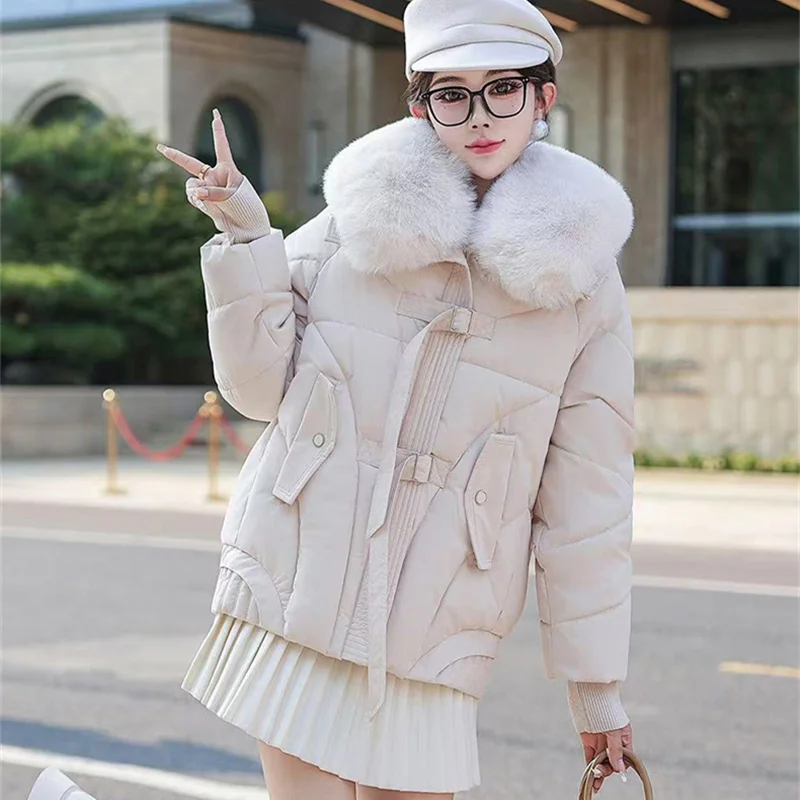 

2025 Streetwear Big Fur Collar Parkas Women's Cotton-padded Coat Autumn Winter Short Jacket Thicken Warm Outerwear Loose Tops