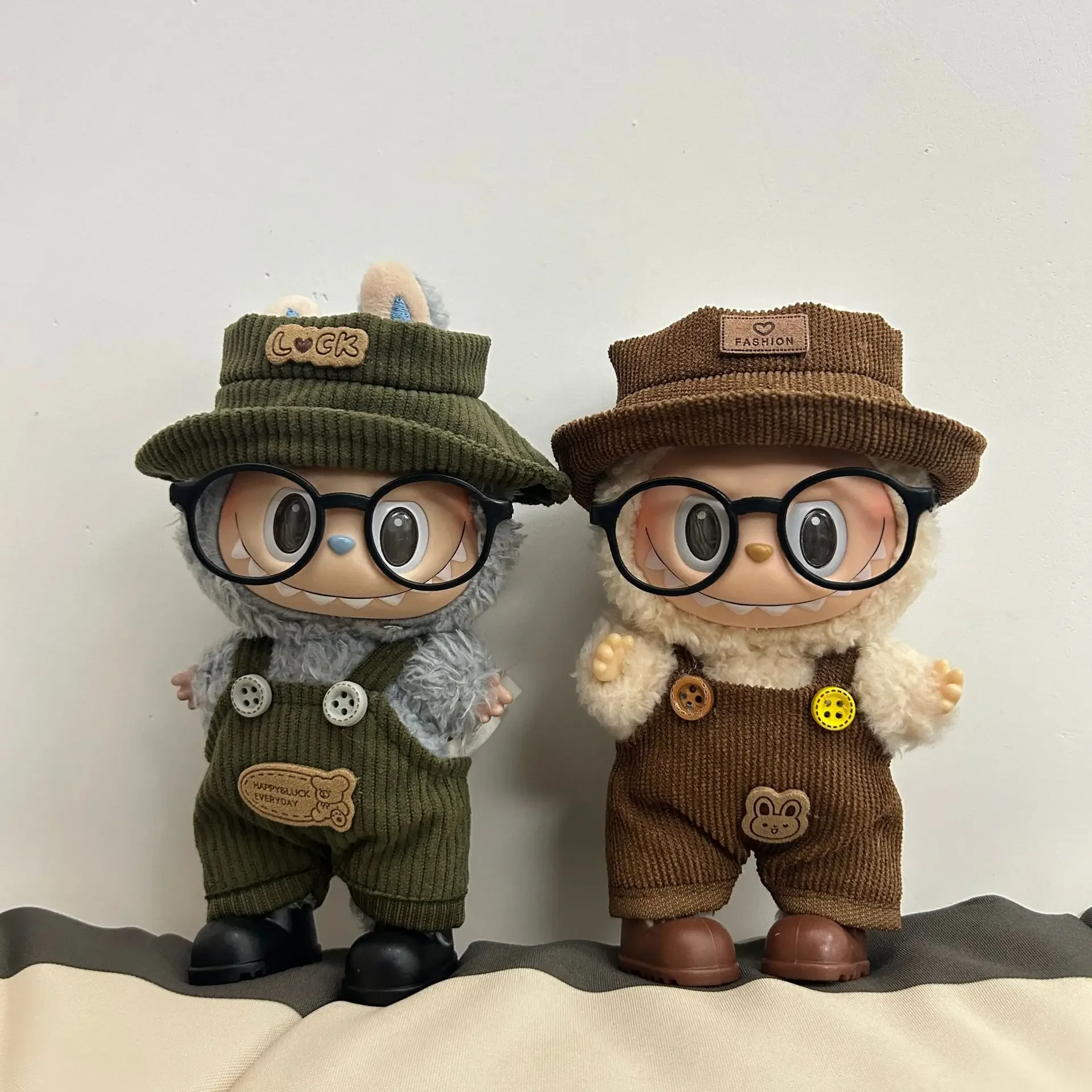 

1st-3rd Gen Labubu Clothes Labubu Doll Clothes New Corduroy Cloth Suitable For 17cm Labubu Generation 1 2 3 Doll Clothing