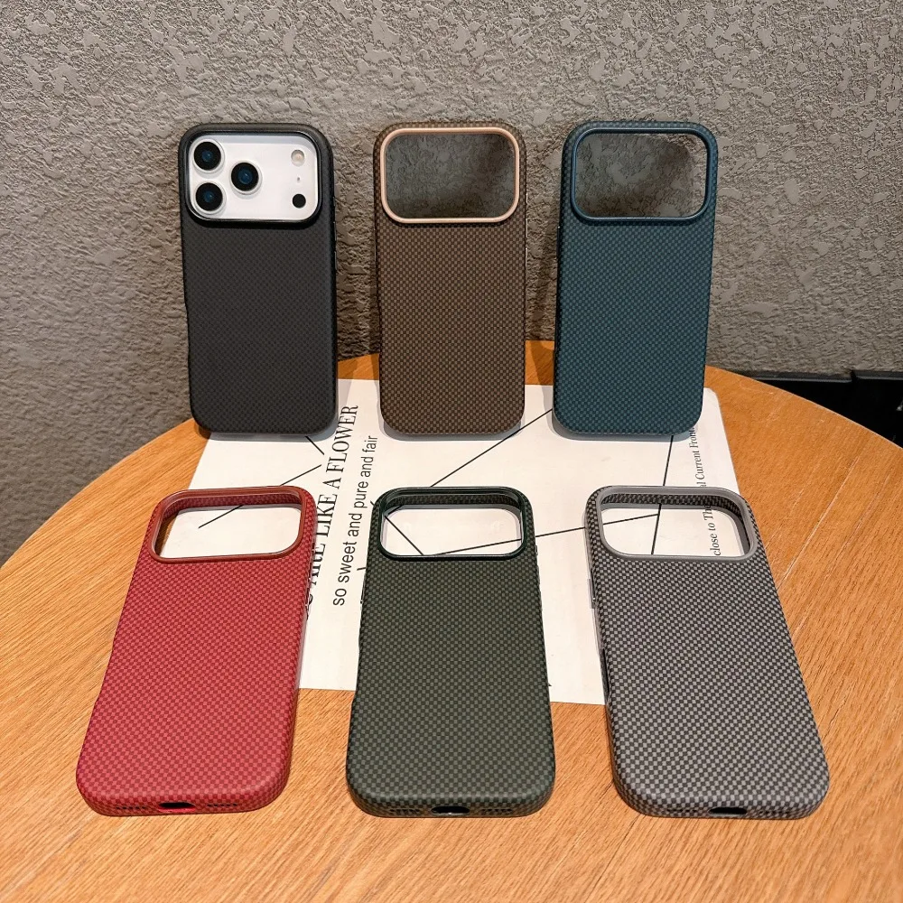 NUOVA custodia per telefono aziendale originale con struttura in fibra di carbonio per IPhone 17 Pro Max Air copertura protettiva per carica wireless magnetica invisibile