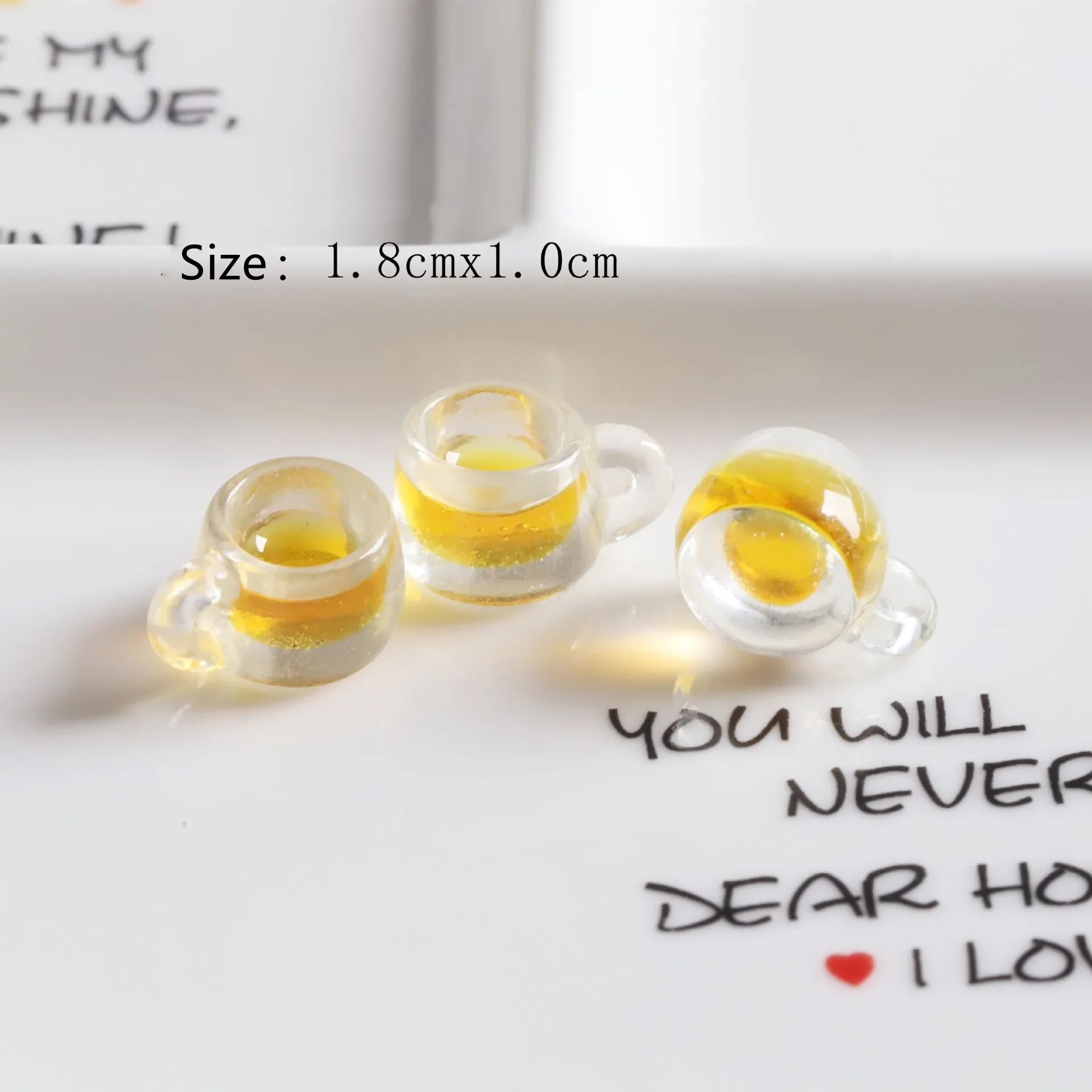 Mini Simulation Beer Glasses, Resin 3D Wine Glasses, Convenience Store Toy, House Decoration, 10 Pcs
