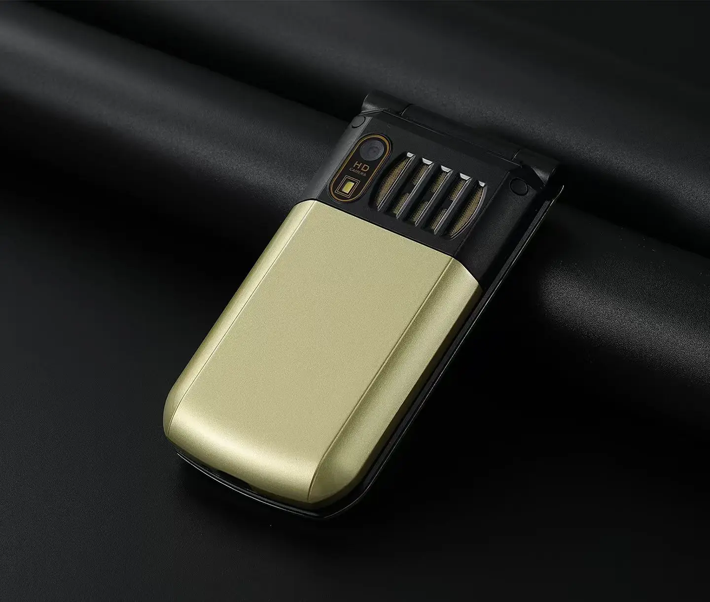 S7A 2G YEEMI Flip CellPhone 2.4inches MTK HD Screen GSM Dual SIM Card 1000mAh Mp3 Mp4 FM 8W Camera Type-C 2G Mobile Phone