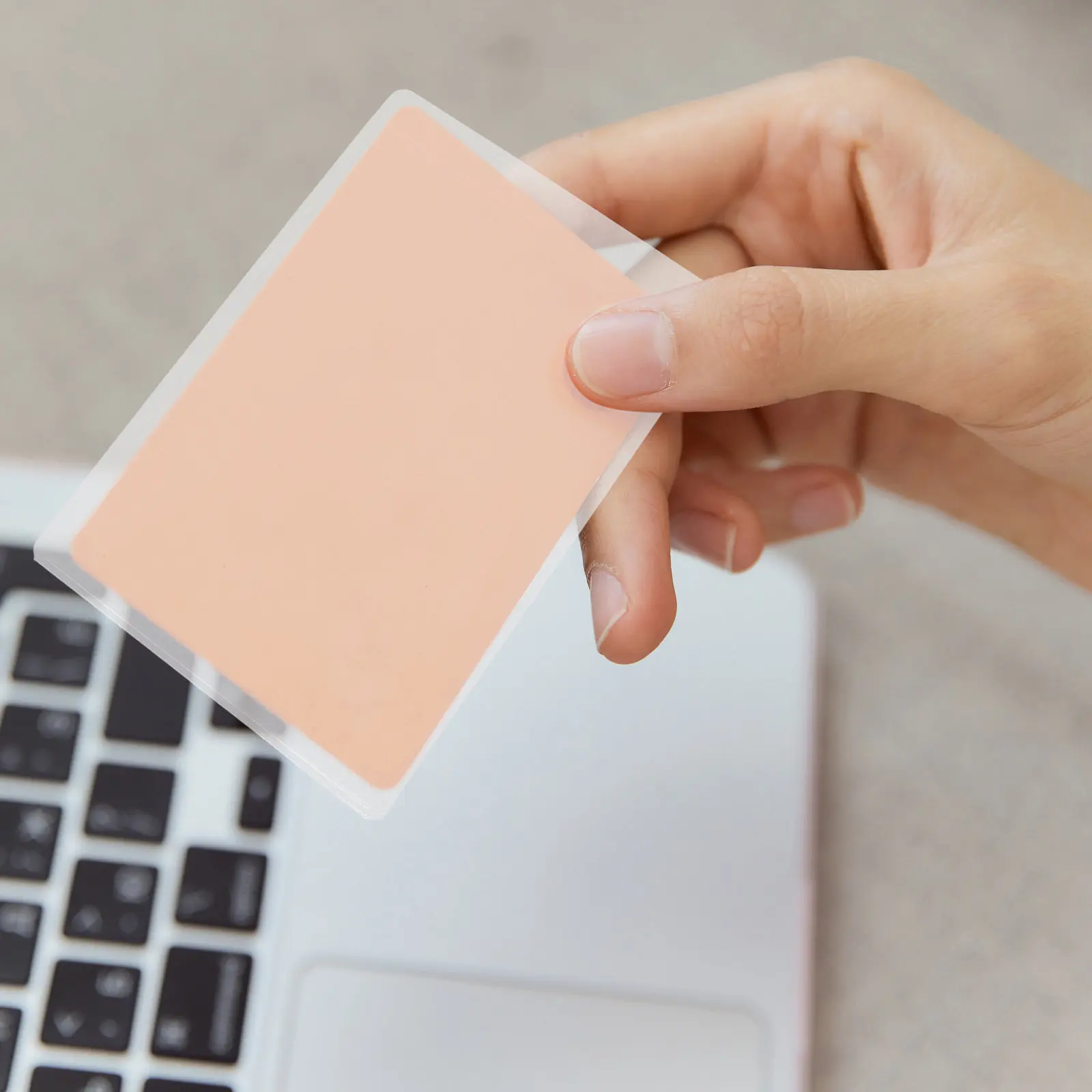 

160 шт. прозрачных чехлов для ID-карт из ПВХ, защитные футляры для кредитных карт, карт социального страхования, визиток и водительских удостоверений