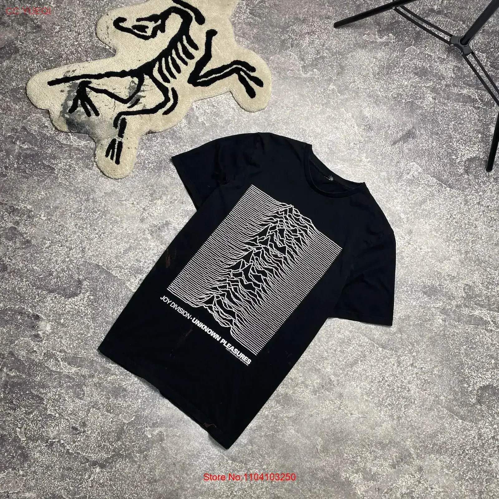 Camiseta Vintage de la Banda Joy Division Unknown Pleasures con Logotipo Grande, Color Negro, Talla L, Lavado Vintage, Ligeramente Elegante, Suave, Casual para Hombre