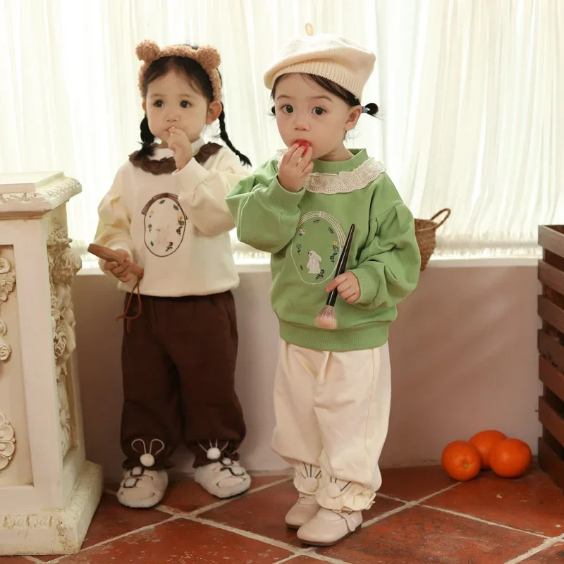 

Baby Clothes Autumn New Girls Sweatshirt Sweatpants Two-piece Set Embroidery Thickened New Fashionable Sweet Kids Clothes