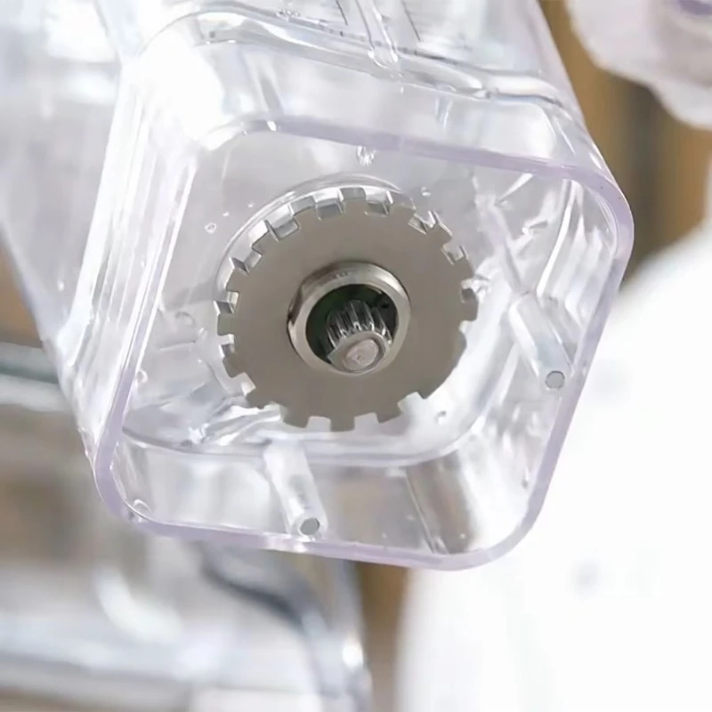 Commercial mixers, professional computer program-controlled soundproof covers, brushless motors, smoothie machines