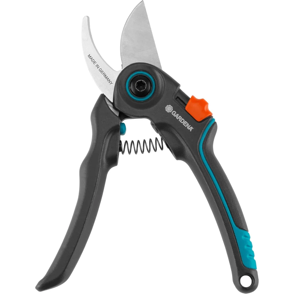 ExpertCut pruning shears: Ideal for fruit trees, 7/8" Cutting diameter, 2-stage variable handle, stainless steel blades