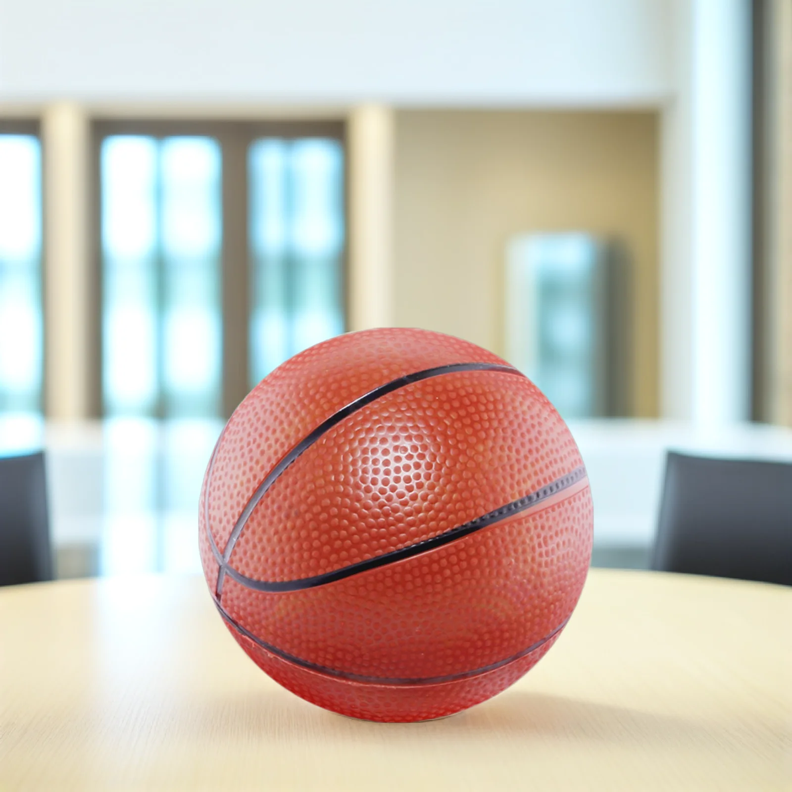 1 Zestaw Mini Koszykówka do Pływania w Basenie dla Maluchów Chłopców Dziewcząt Zabawa na Wodzie na Zewnątrz Sportowa Piłka z Pompką Bezpieczny Materiał Gumowy