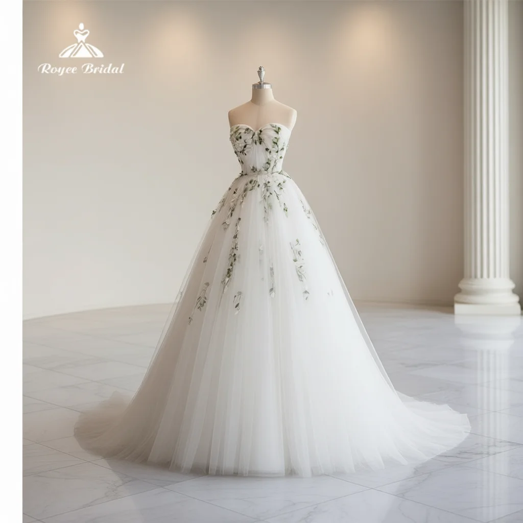 twilight bella dress wedding | Custom Bellas Ivory Satin Lace Back standing at 3.75 inches tall Discover 8 Bella wedding dress