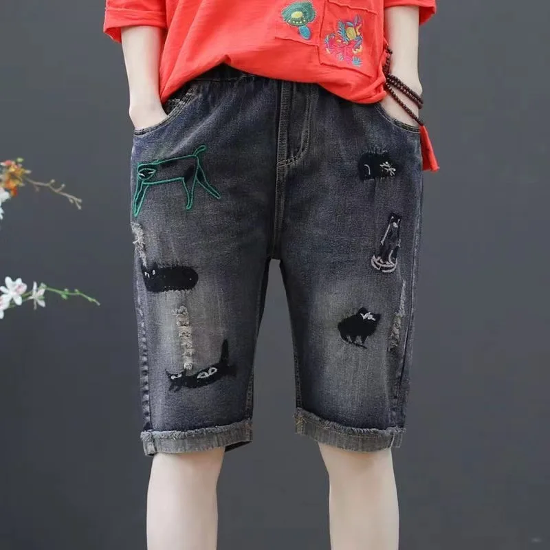 New elastic waisted embroidered denim shorts women slim and high waisted distressed hole street five cropped wide leg pants
