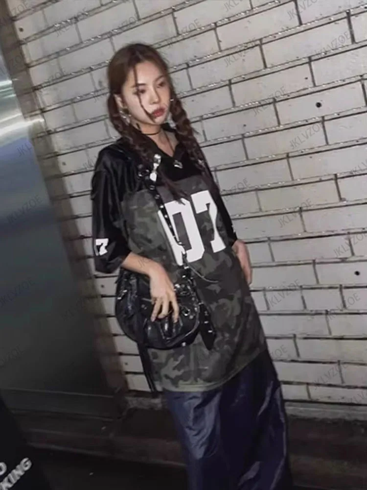 2024 Summer New Vintage Short Sleeve Jersey Women Loose Hip Hop V-Neck T-Shirts High Street American Retro Half Sleeve Tide Top