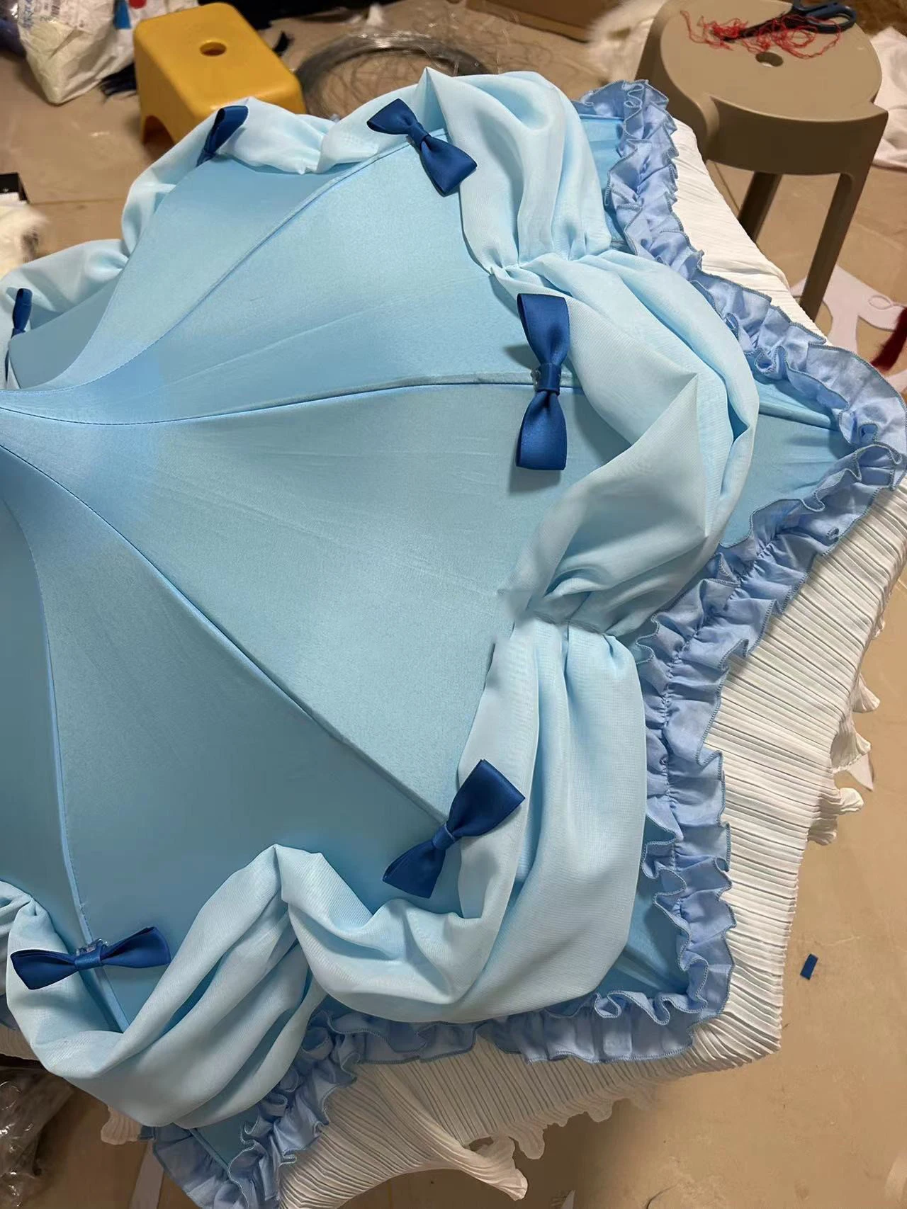 Parapluie de Cosplay Anime en Verre Bleu, Accessoires de Forme Dominée 402