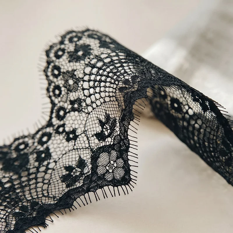 (3 meters/lot) 130mm White Black lace fabric Sewing Garment Ribbon Wedding Dress Fabric
