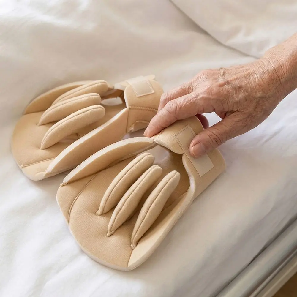 Breathable Design Finger Separator Secure Fit Non-slip Palm Protection Cushion Adjustable Comfortable Palm Grips Pillow