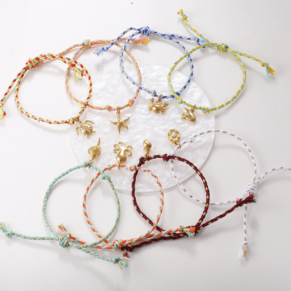 

Customized wholesale of women's necklaces pendants