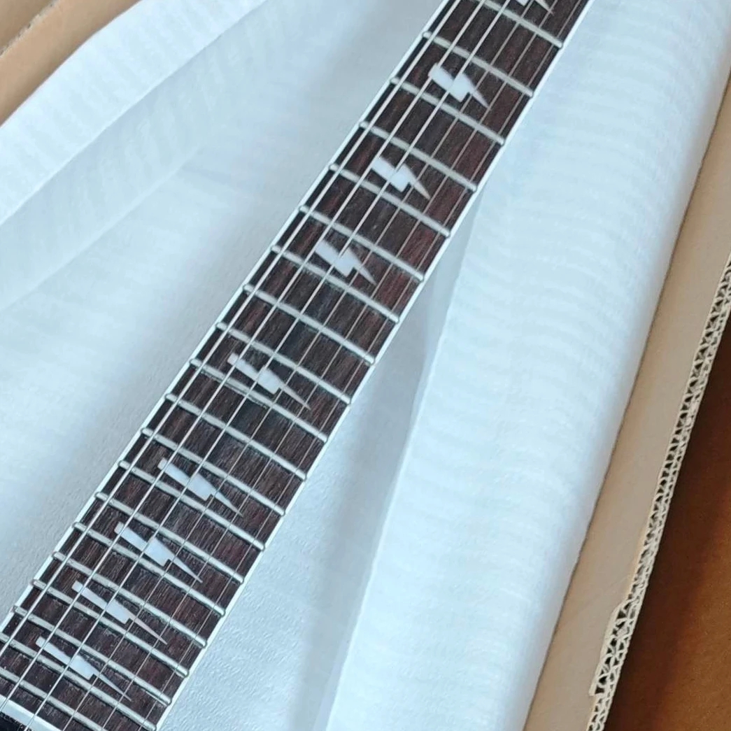 Thumbnail 3 - #19 Latest Guitars Offers