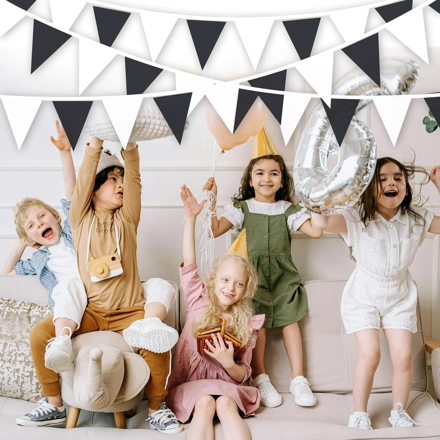 Description Picture 5 of itemBlack White Pennant Banner Flags String Fabric Triangle Bunting Flag,Party Decorations for Wedding, Birthday,Home Outdoor Garden