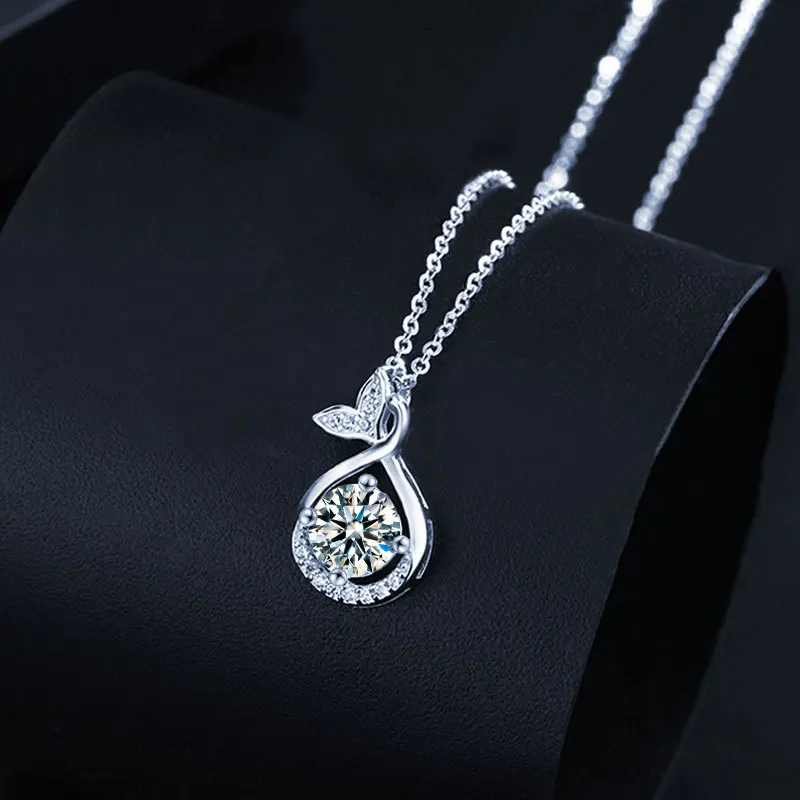 S925 pure silver moissanite happy trailing necklace accessory women's Korean version light luxury collarbone chain pendant