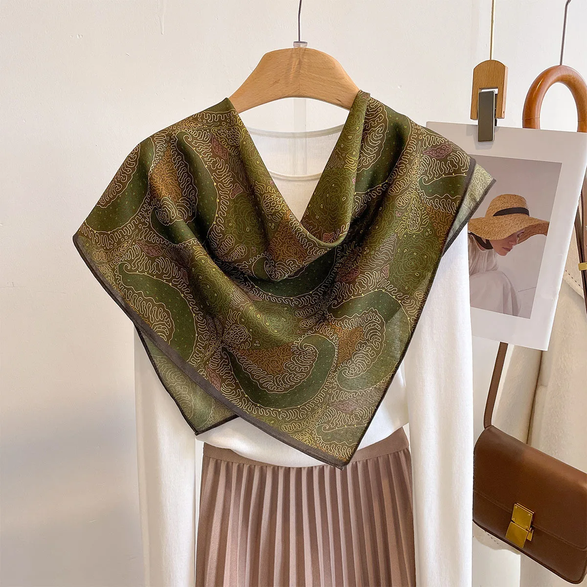 Headscarf Wraps Square Silk Scarf Hijab Luxury Foulards Femme Headband Neckerchief Female Hair Bands Accesories Ribbon Shawl