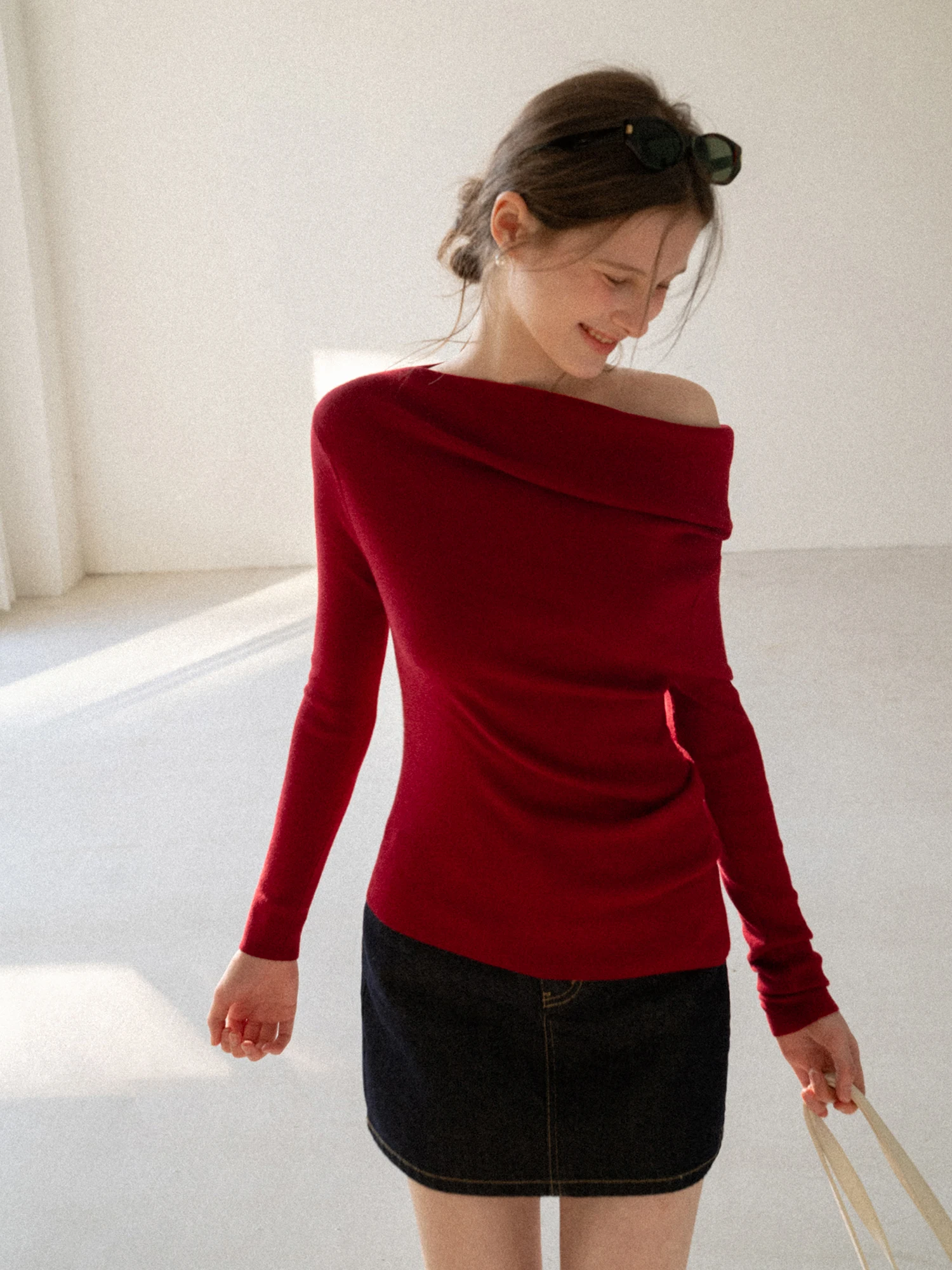 

Eggka Asymmetrical oulder Bared Soft Knitted Sweater Autumn Winter Simple Elegance Slimming Top Women's Faion Knitwear