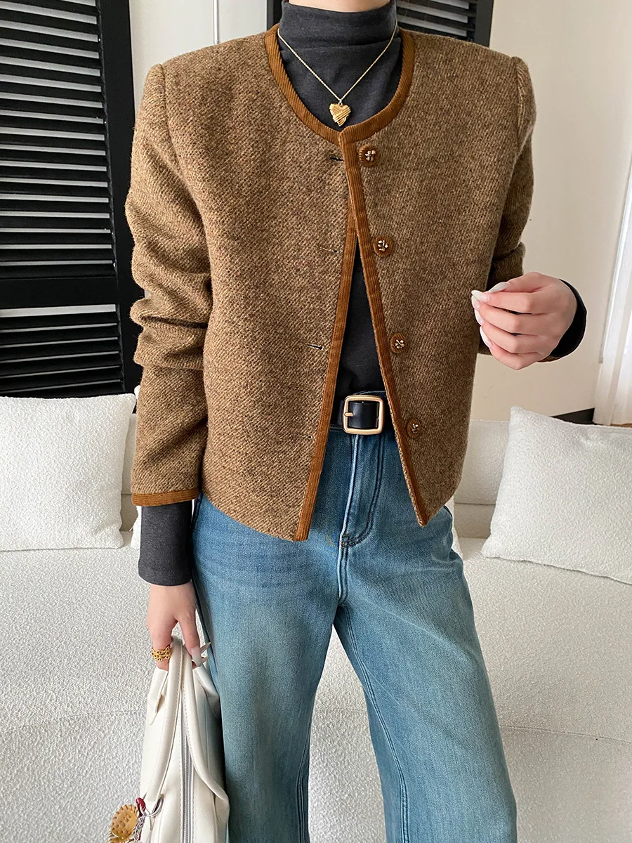 

Women's casual solid color retro temperament, small fragrance style, coarse floral woolen coat, short style